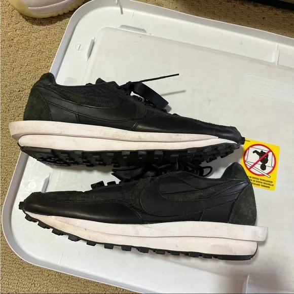 Nike | Shoes | Nike Sacai Waffle Black Leather White | Poshmark display picture 1